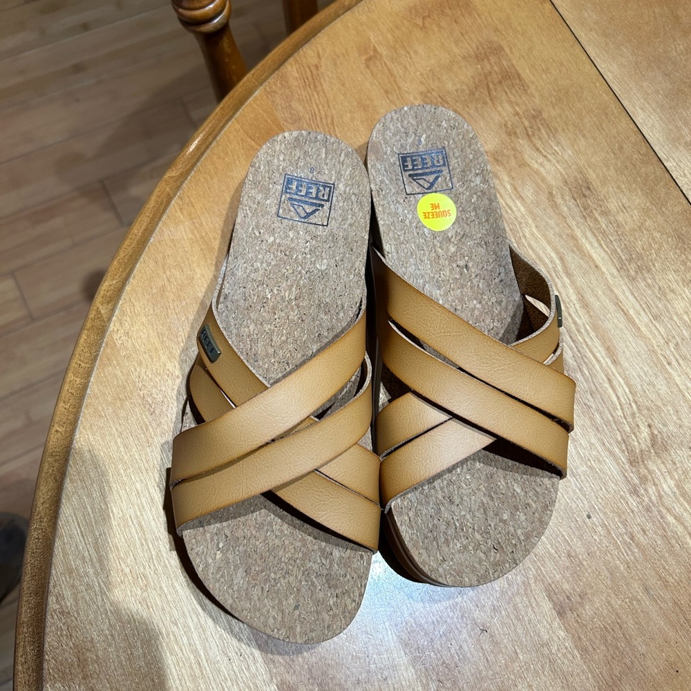 REEF Tan Cross Strap Sandals